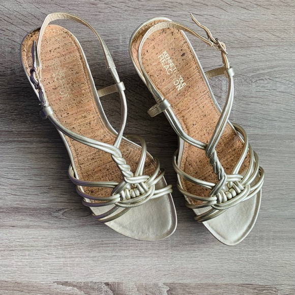 Kenneth Cole wedges - Picture 5 of 9